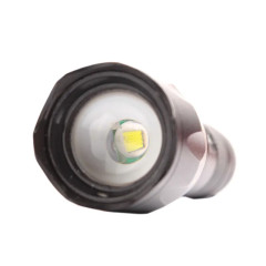 Фонарь FOCUSray 953 ручной аккумуляторный ZOOM